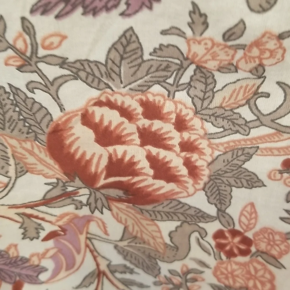 💕ANTHROPOLOGIE LOVE THE LABEL💕 Botanical Top M